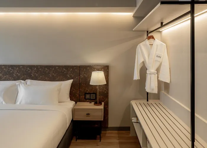 Hotel Away Sukhumvit 4*