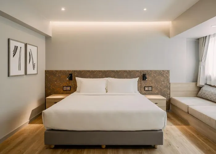 Away Sukhumvit 4*